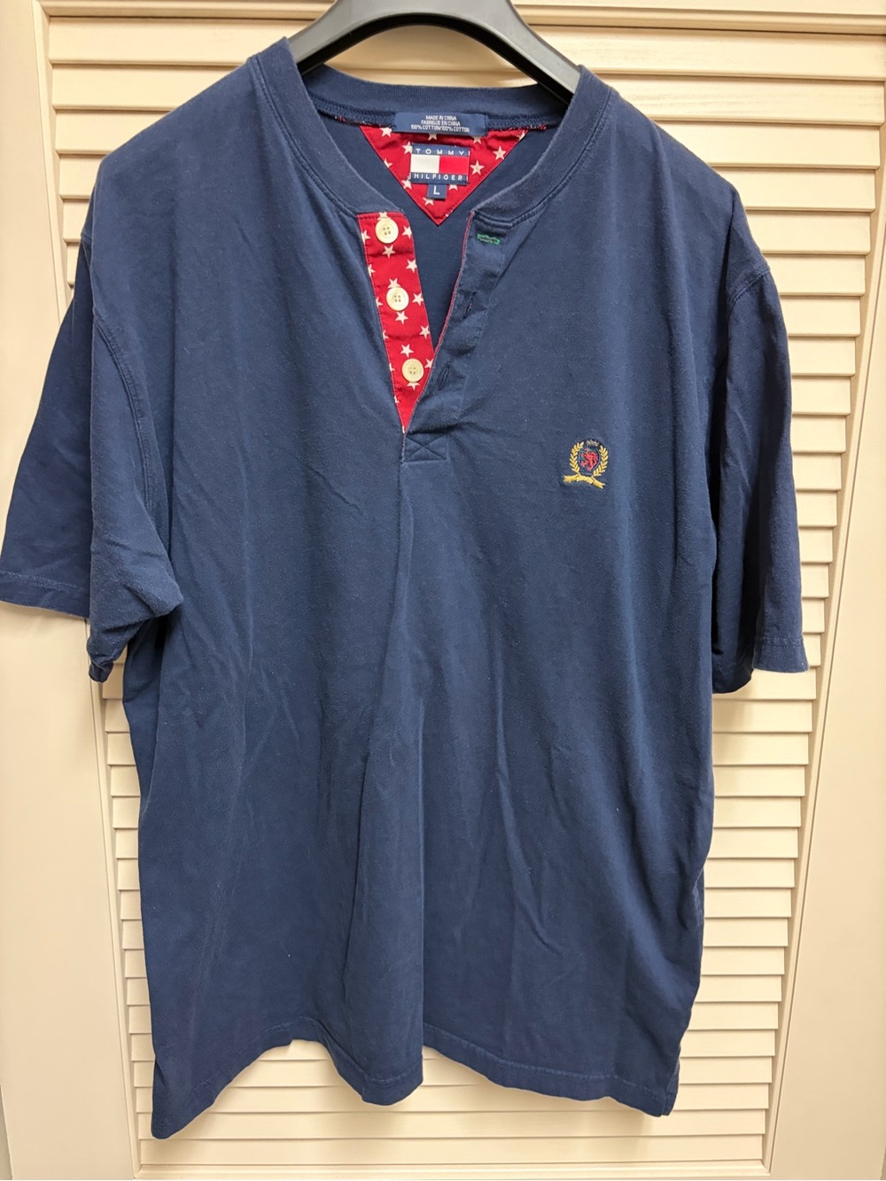 Tommy Hilfiger Henley Shirt Mens L Navy Crest Logo Stars Trim Cotton Casual